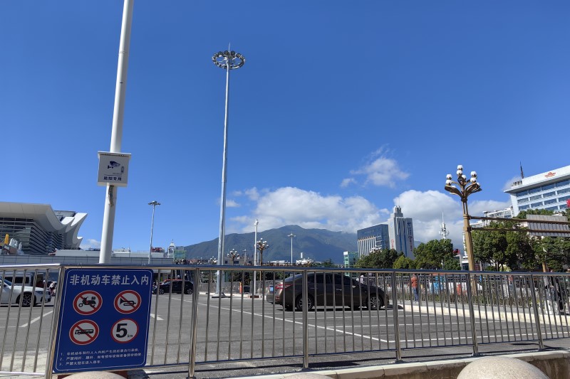 五部门：开展2026年新能源汽车下乡活动