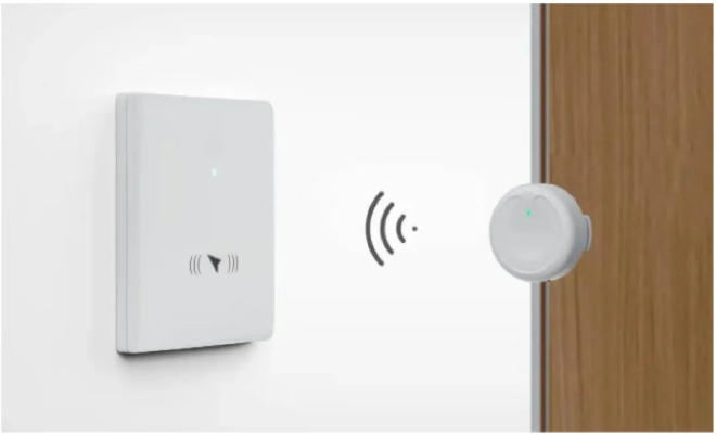 告别“小蜜蜂”：智慧音频如何化解教室里的“分贝之战”